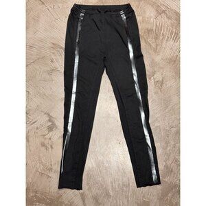 ROQUE ITALY WOMEN'S CUT-OFF COMFY STYLISH PANT / 40 / BLACK W/ STRIPE / NWOT